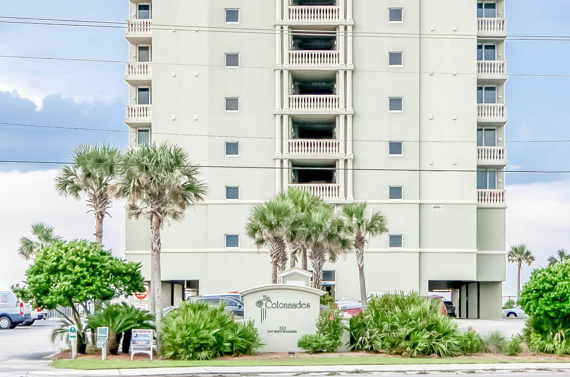 473574 The Colonnades  1450 0 202311 5119