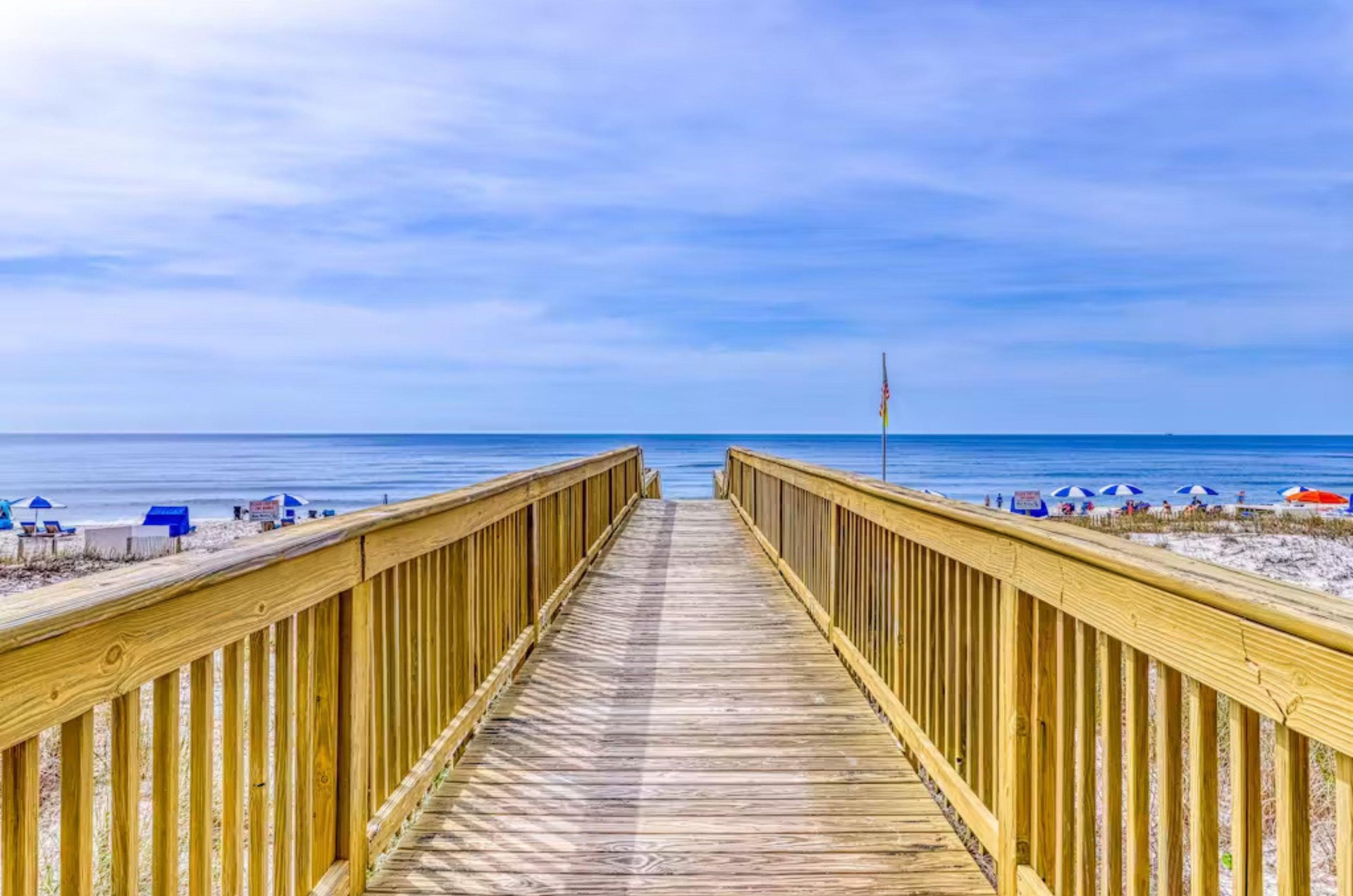 The property includes easy and direct beach access