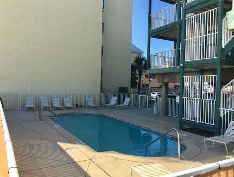 Refreshing pool at Sundial in Gulf Shores AL