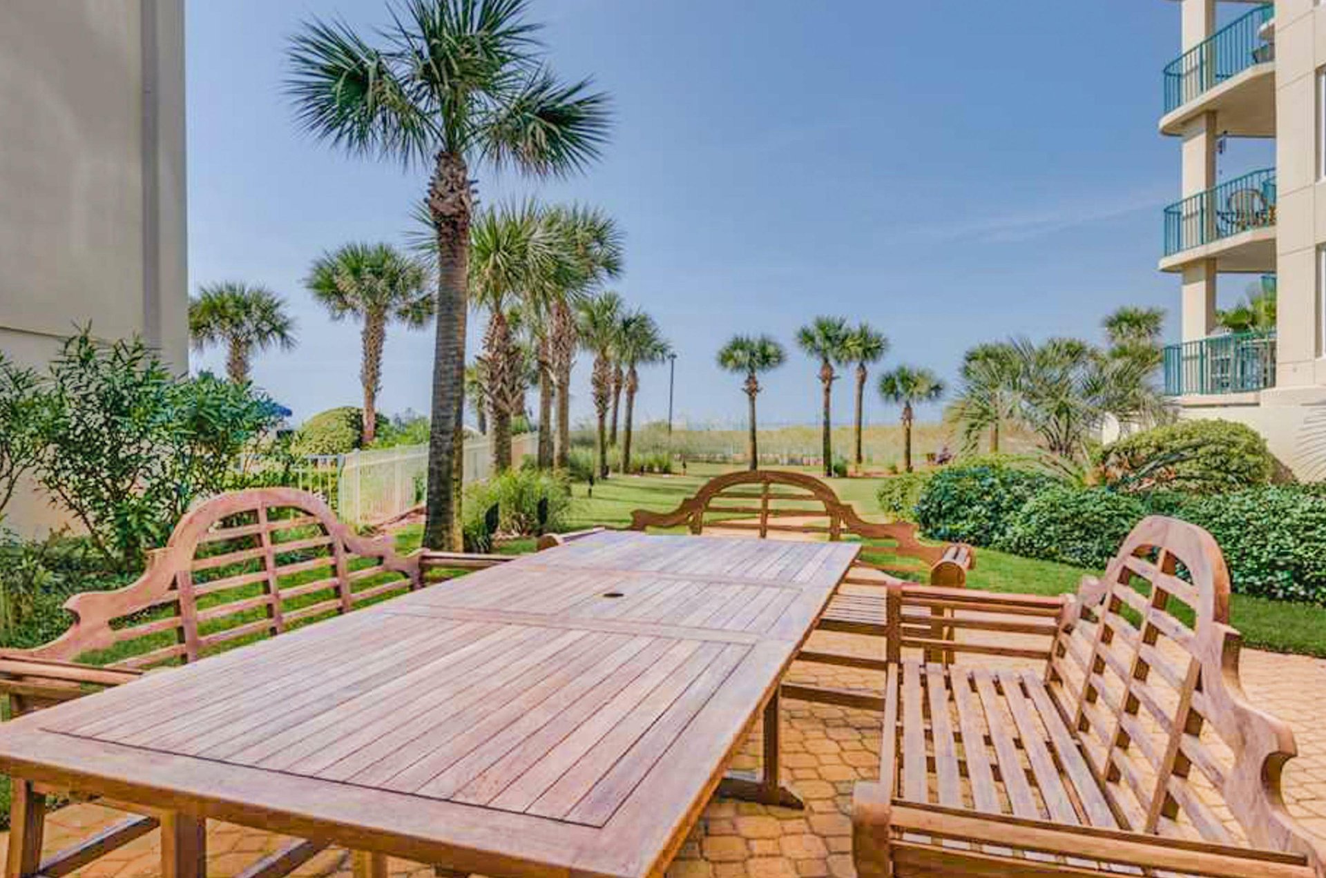 Community picnic area