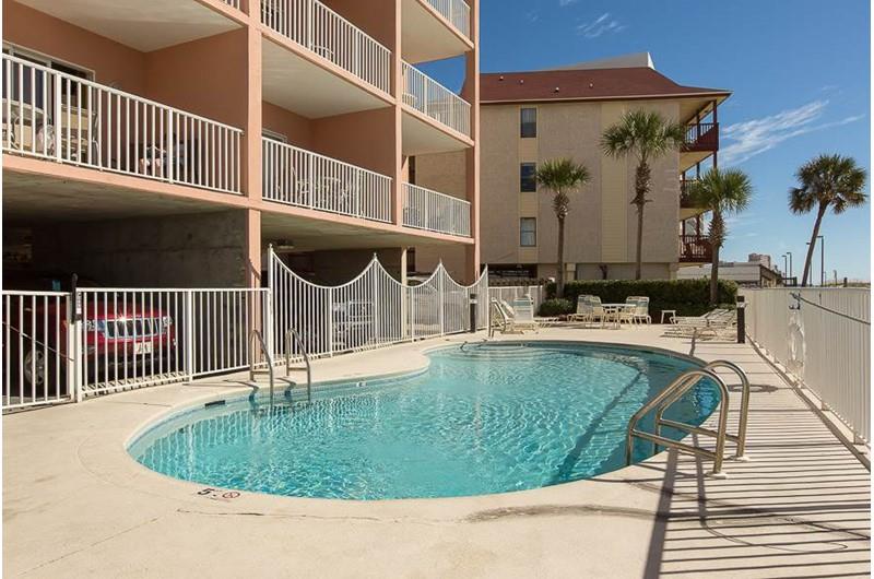 Lovely pool at Tropic Isle in Gulf Shores Alabama
