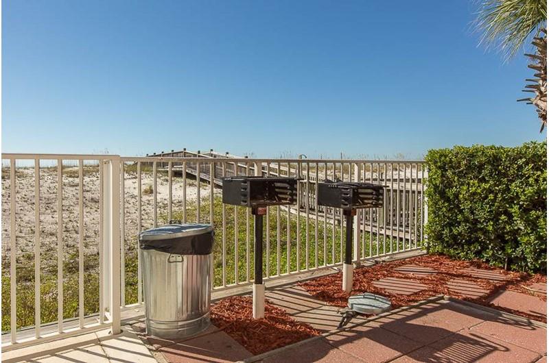 Enjoy the grilling area at Tropic Isle in Gulf Shores Alabama