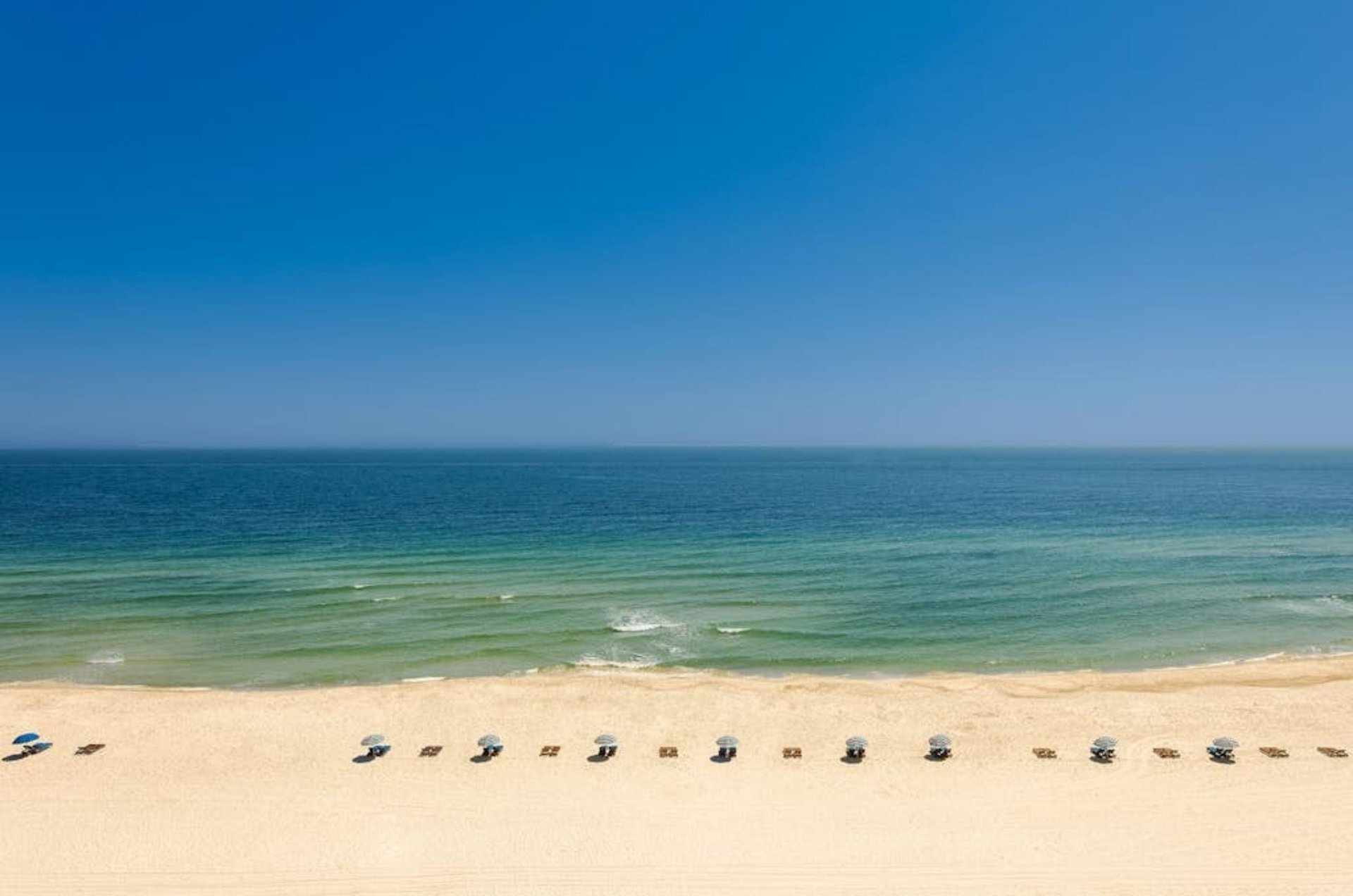 Stay only steps away from the white sandy beaches at Admirals Quarters