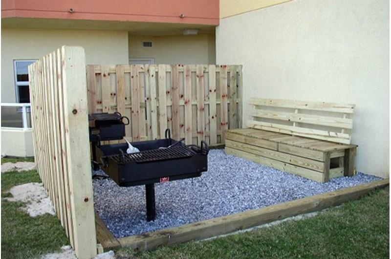 Enjoy grilling with the family at The Enclave in Orange Beach AL