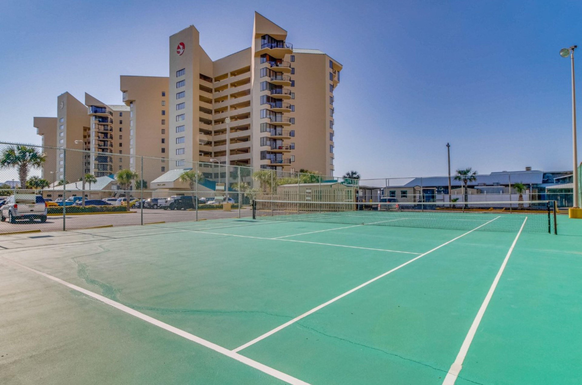 474209 Sunbird Beach Resort  1562 0 20241 24710