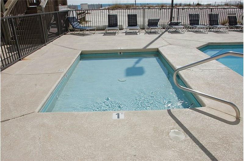 Fun kiddie pool at Island Shores West in Gulf Shores Alsbama