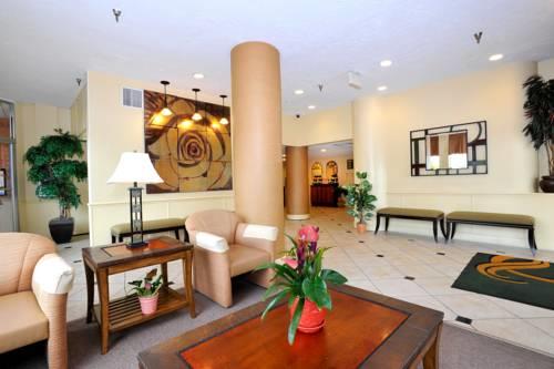 Quality Hotel On The Beach in Clearwater Beach FL 03