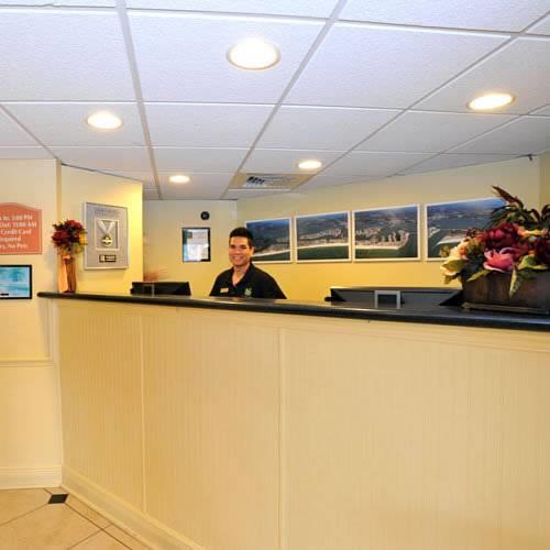 Quality Hotel On The Beach in Clearwater Beach FL 07