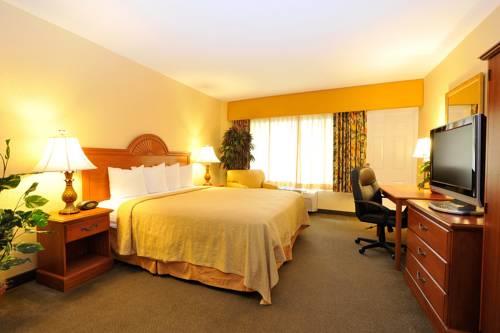 Quality Hotel On The Beach in Clearwater Beach FL 09