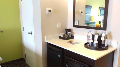 Shephards Live Entertainment Resort in Clearwater Beach FL 90