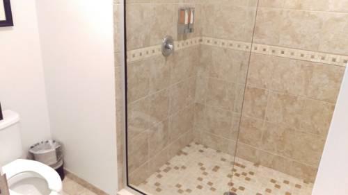 Shephards Live Entertainment Resort in Clearwater Beach FL 95