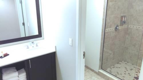 Shephards Live Entertainment Resort in Clearwater Beach FL 97