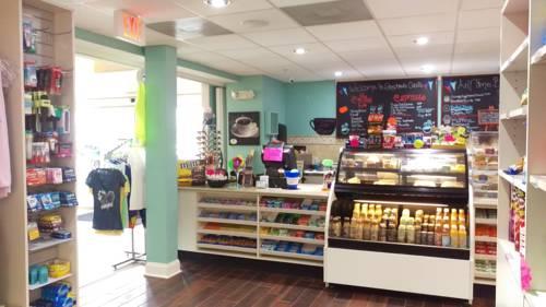 Shephards Live Entertainment Resort in Clearwater Beach FL 33