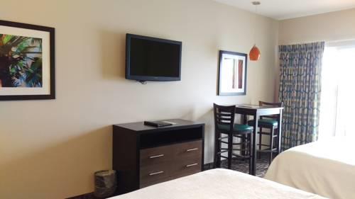 Shephards Live Entertainment Resort in Clearwater Beach FL 42