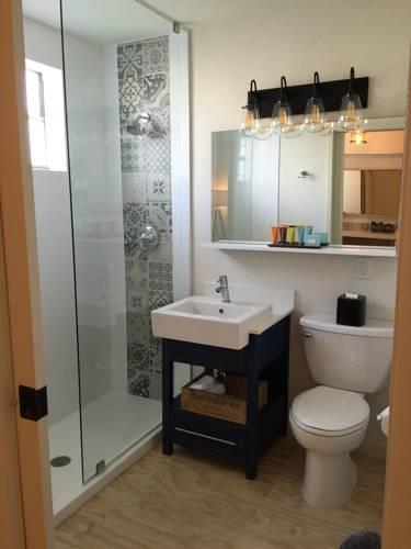 Postcard Inn On The Beach in St Pete Beach FL 23