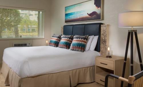 Postcard Inn On The Beach in St Pete Beach FL 32