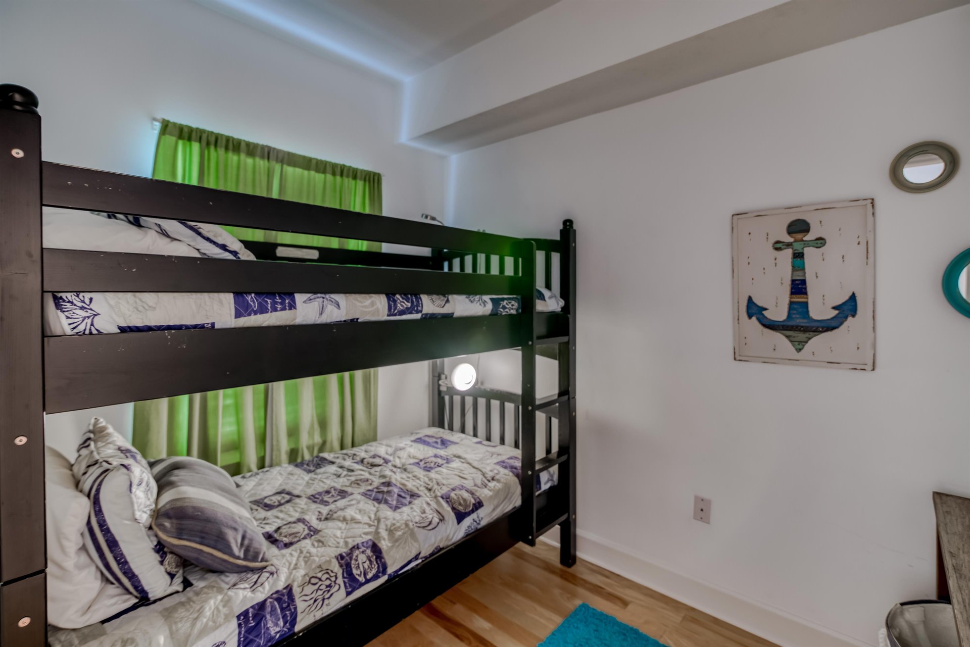 Seawind  Unit 703 30