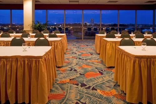 Holiday Inn SarasotaLido Beach in Sarasota FL 38