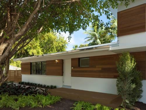 La Siesta Resort  Marina in Islamorada FL 34