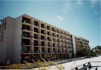 Island Inn Beach Resort in Treasure Island FL 74