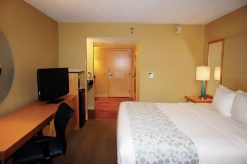 La Quinta Inn  Suites Sarasota in Sarasota FL 71