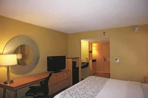 La Quinta Inn  Suites Sarasota in Sarasota FL 44