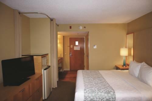 La Quinta Inn  Suites Sarasota in Sarasota FL 47