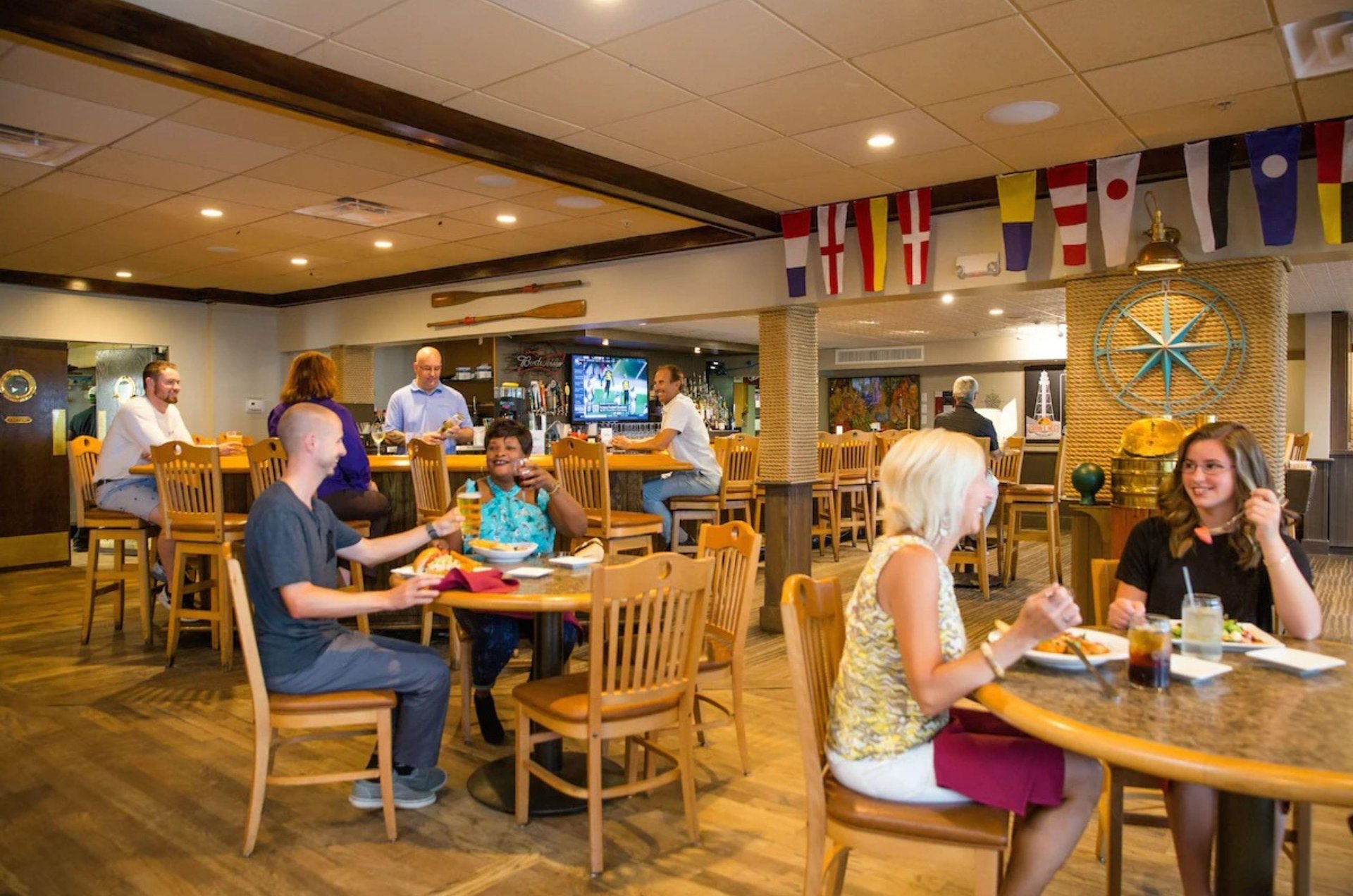 Start the day with a complimentary Continental breakfast at Tween Waters Inn