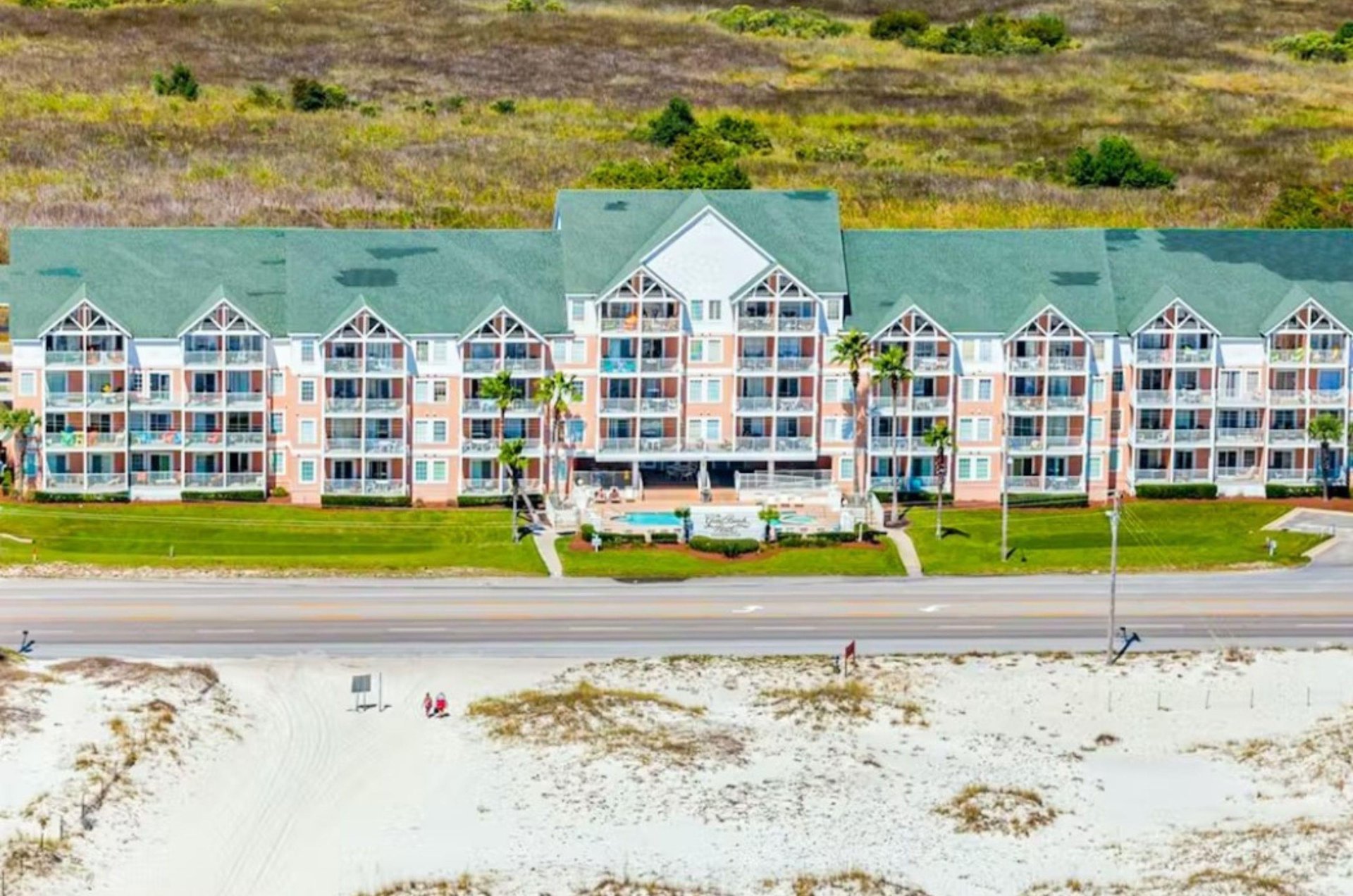 476466 Grand Beach Resort  1798 0 202312 5137