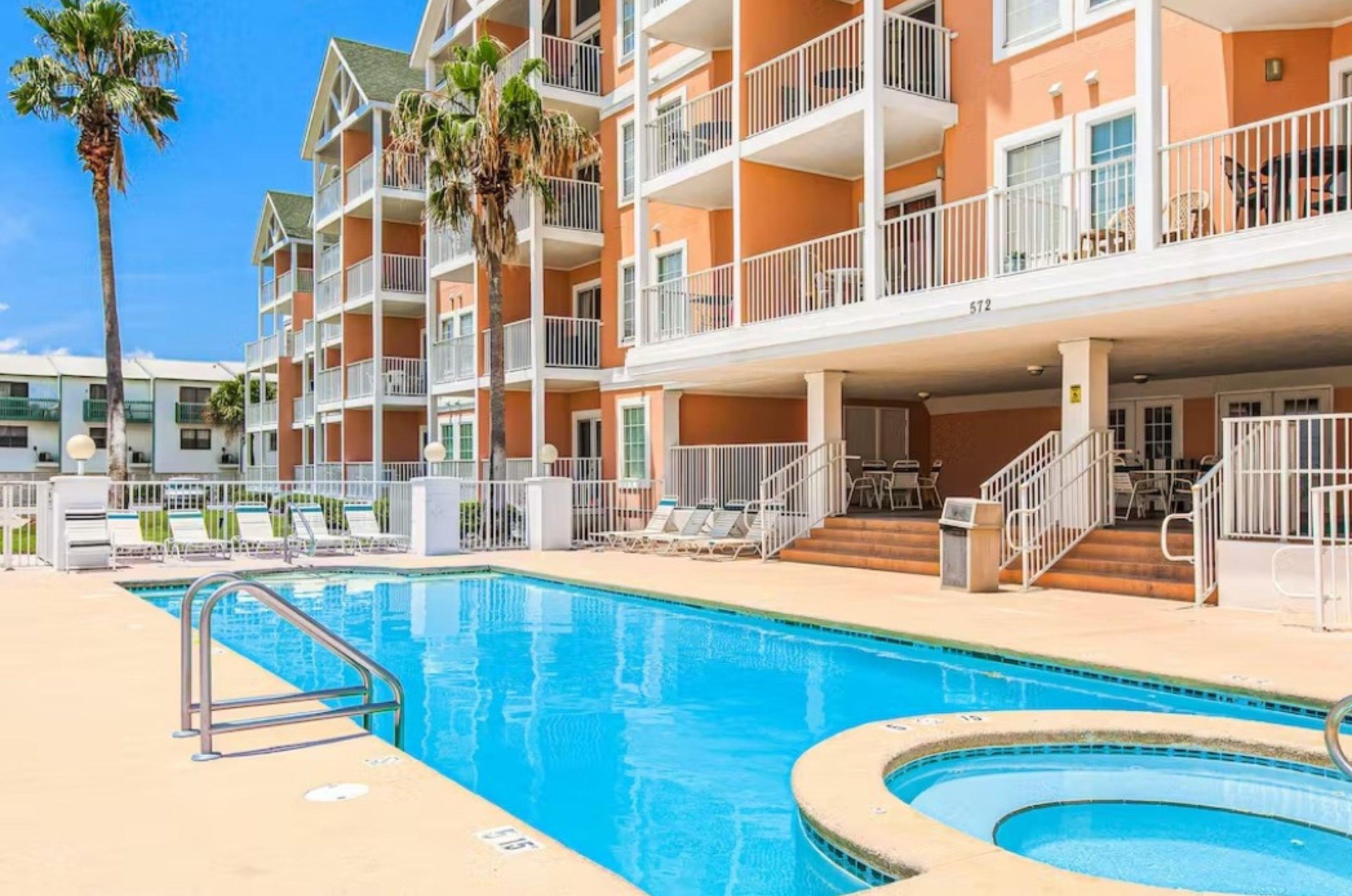 476467 Grand Beach Resort  1798 0 202312 5138