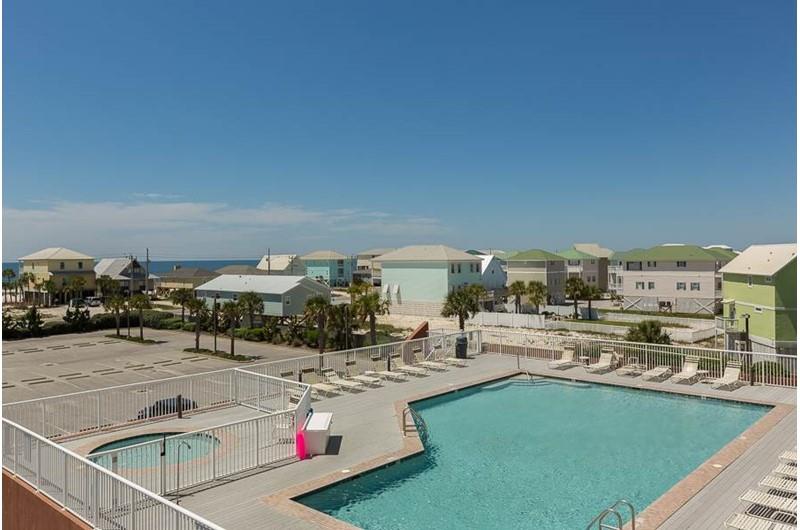 Nice pool at Sanibel in Gulf Shores Alabama