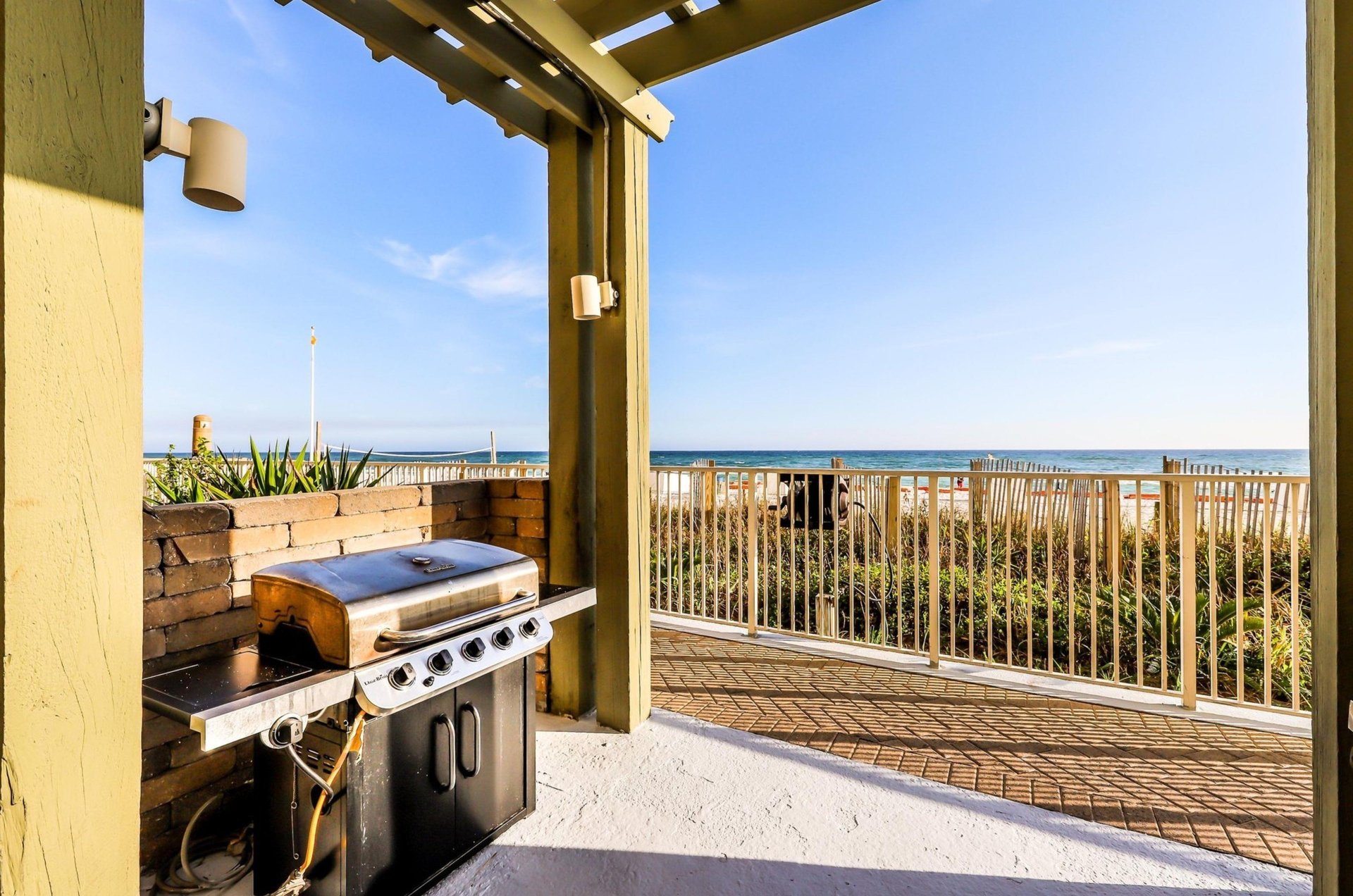 The outdoor grills on the deck at Emerald Isle