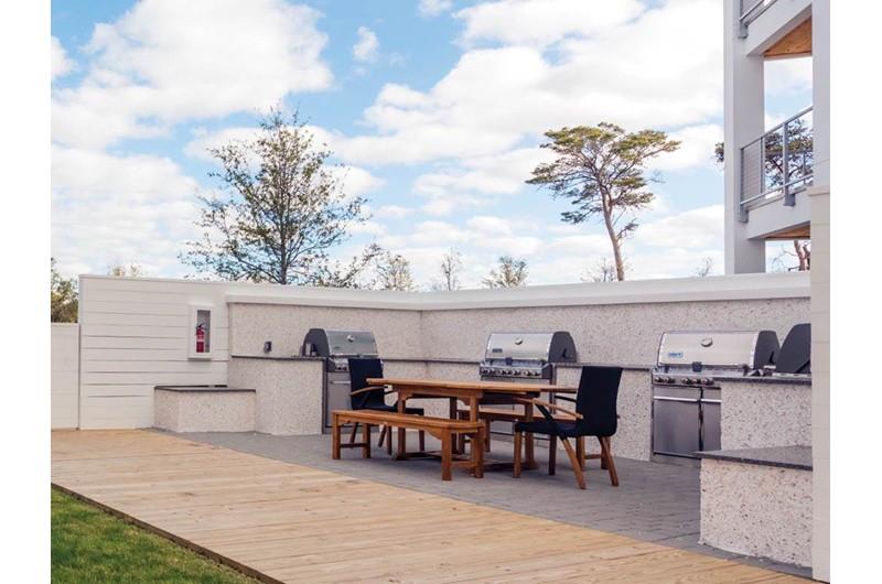 Grill out with the family at The Pointe in Hwy. 30 A Florida