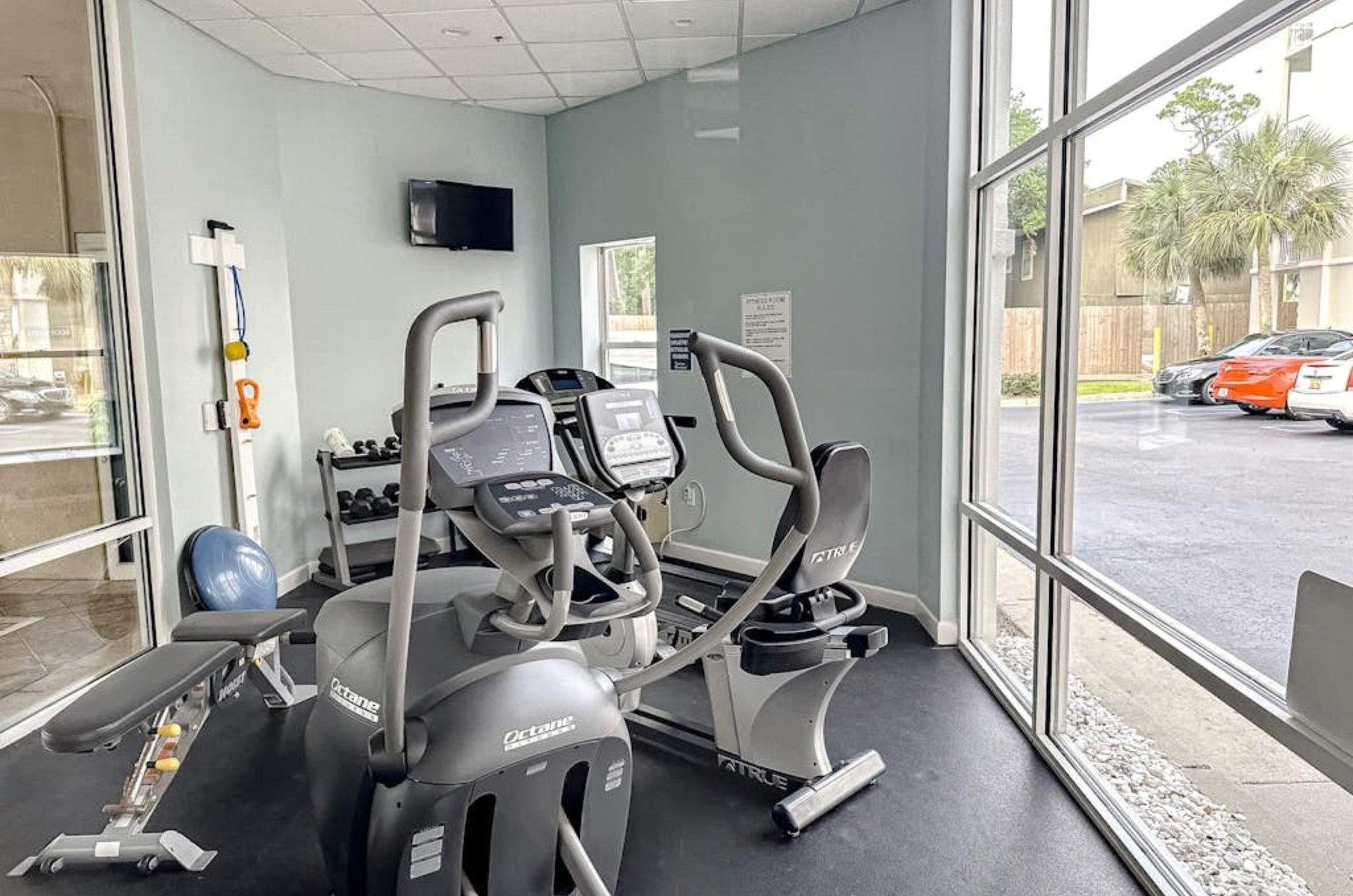 Strength and cardio equipment in the fitness center at Harbor Cove