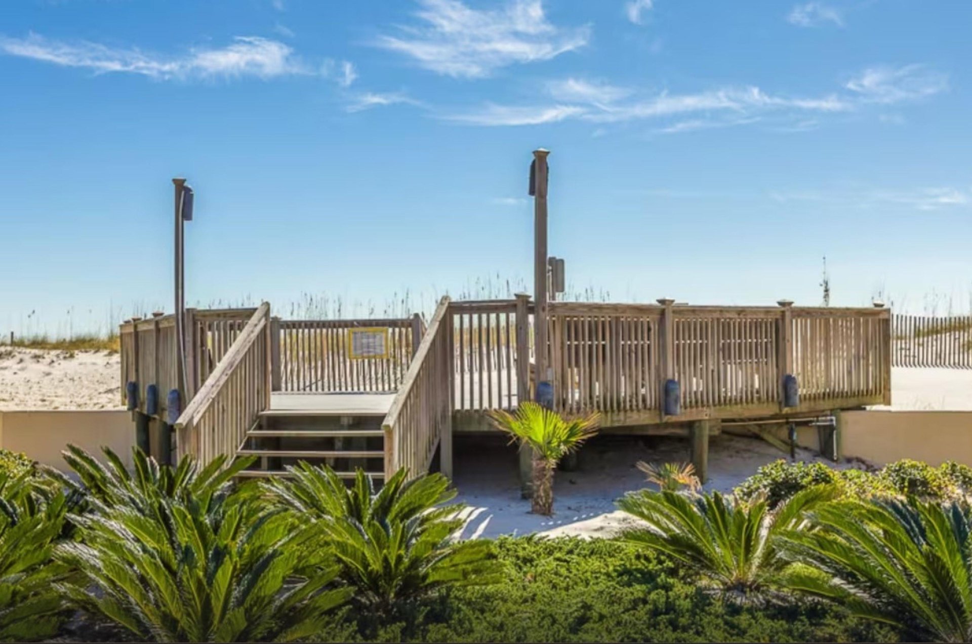 476855 Gulfside Townhomes  1853 0 202312 5139