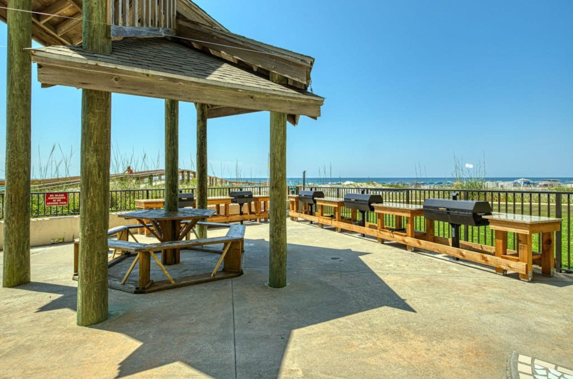 The gazebo and outdoor barbecue grills at Phoenix I in Orange Beach Alabama
