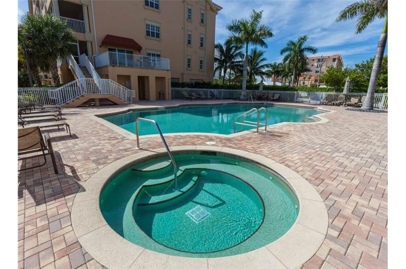 Fabulous pool and hot tub at Bella Lago in Fort Myers Beach Florida