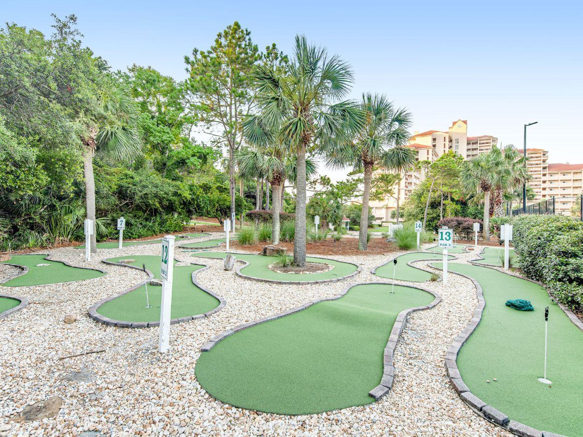 477016 Topsl Tennis Village  1880 0 202310 5137