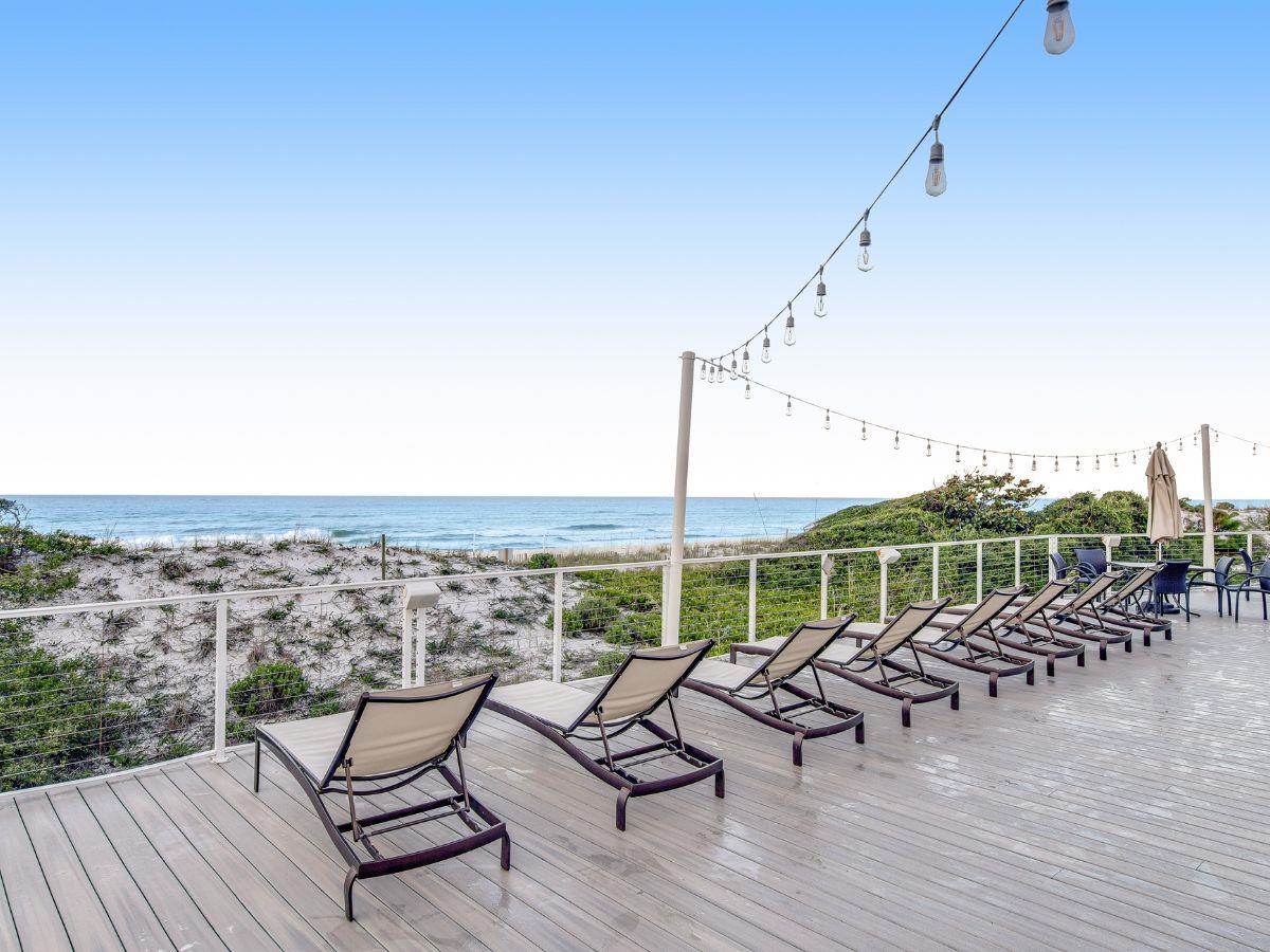 477029 Topsl Tennis Village  1880 0 202310 51320