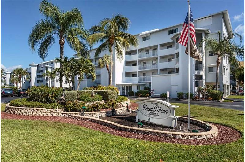 Royal Pelican in Ft. Myers Beach Florida