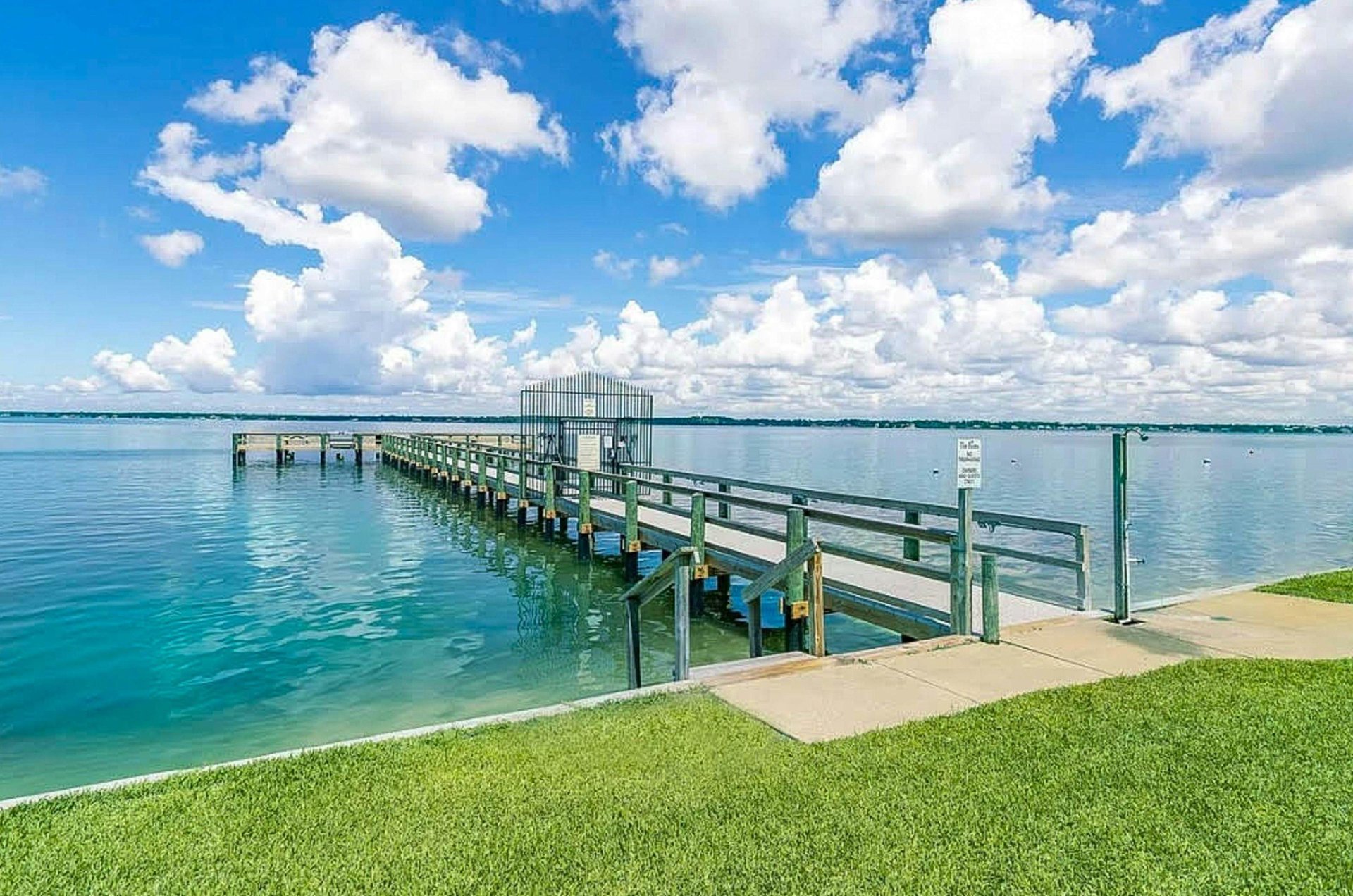 The 1,500foot fishing pier at Sunset Harbor