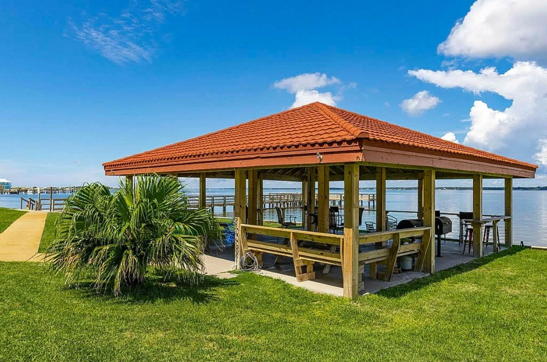 Amenities include a covered gazebo and picnic area