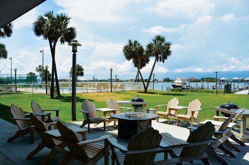 Sabine Yacht  Racquet Club in Pensacola FL