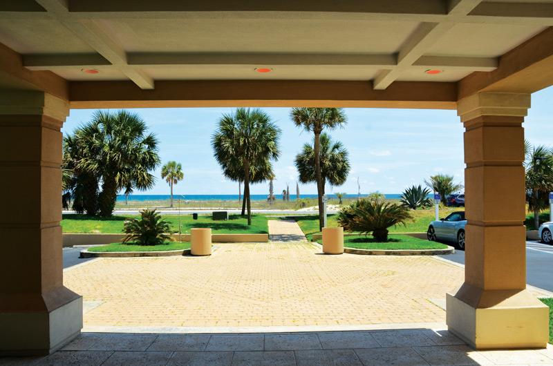 Sabine Yacht  Racquet Club in Pensacola FL