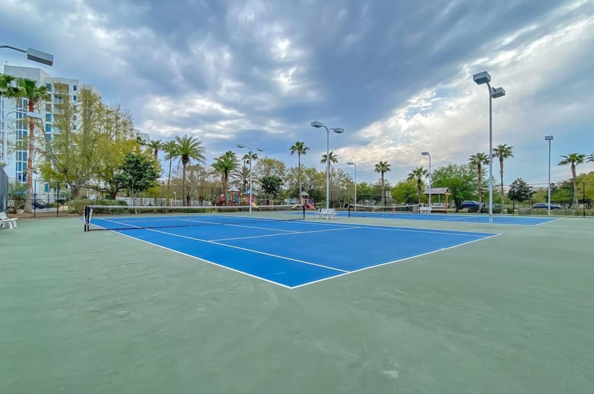 The outdoor tennis courts at the Palms of Destin in Destin Florida