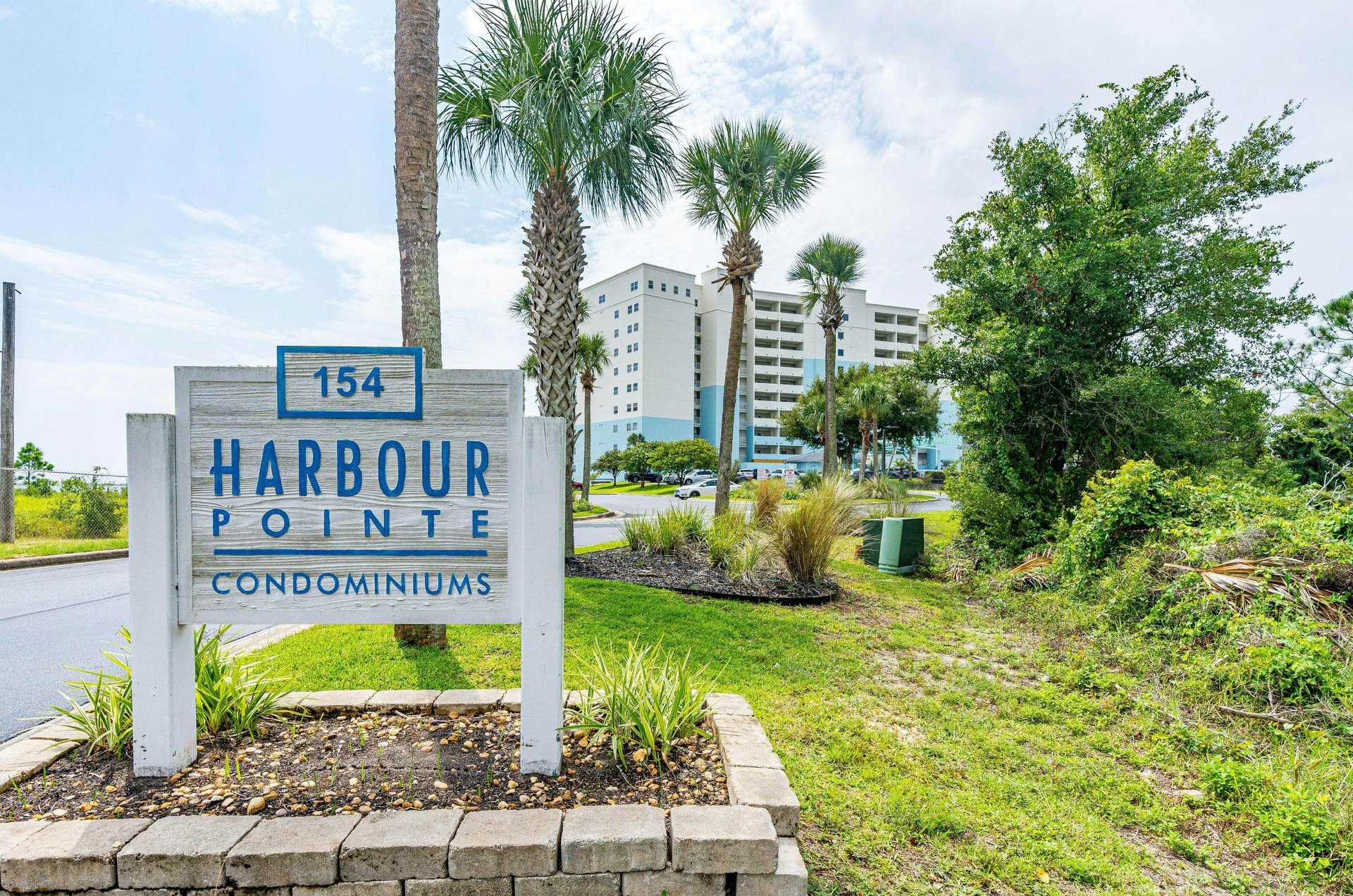 Street view of Harbour Pointe and the propertys sign