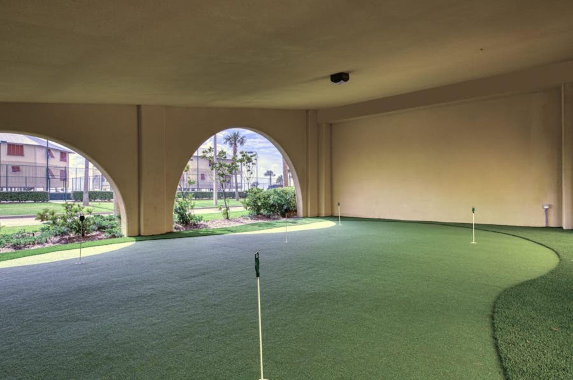 The putting green under Phoenix West II in Orange Beach Alabama