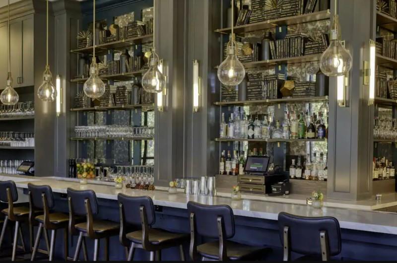 Luxurious Bar at Hotel Effie Sandestin Miramar Beach Resort