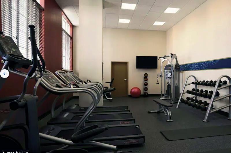 477518 Hampton Inn And Suites Bradenton Historic District  1966 0 202111 5137