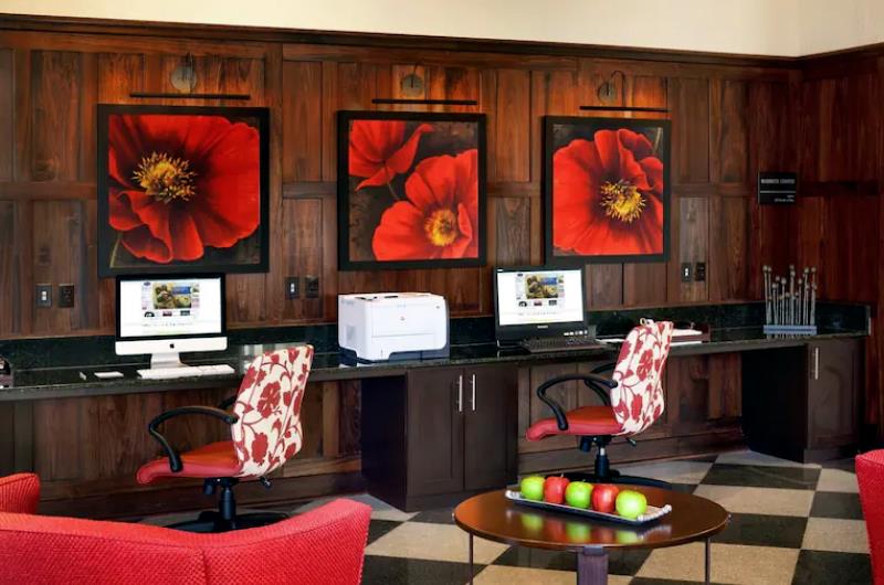 477520 Hampton Inn And Suites Bradenton Historic District  1966 0 202111 5139